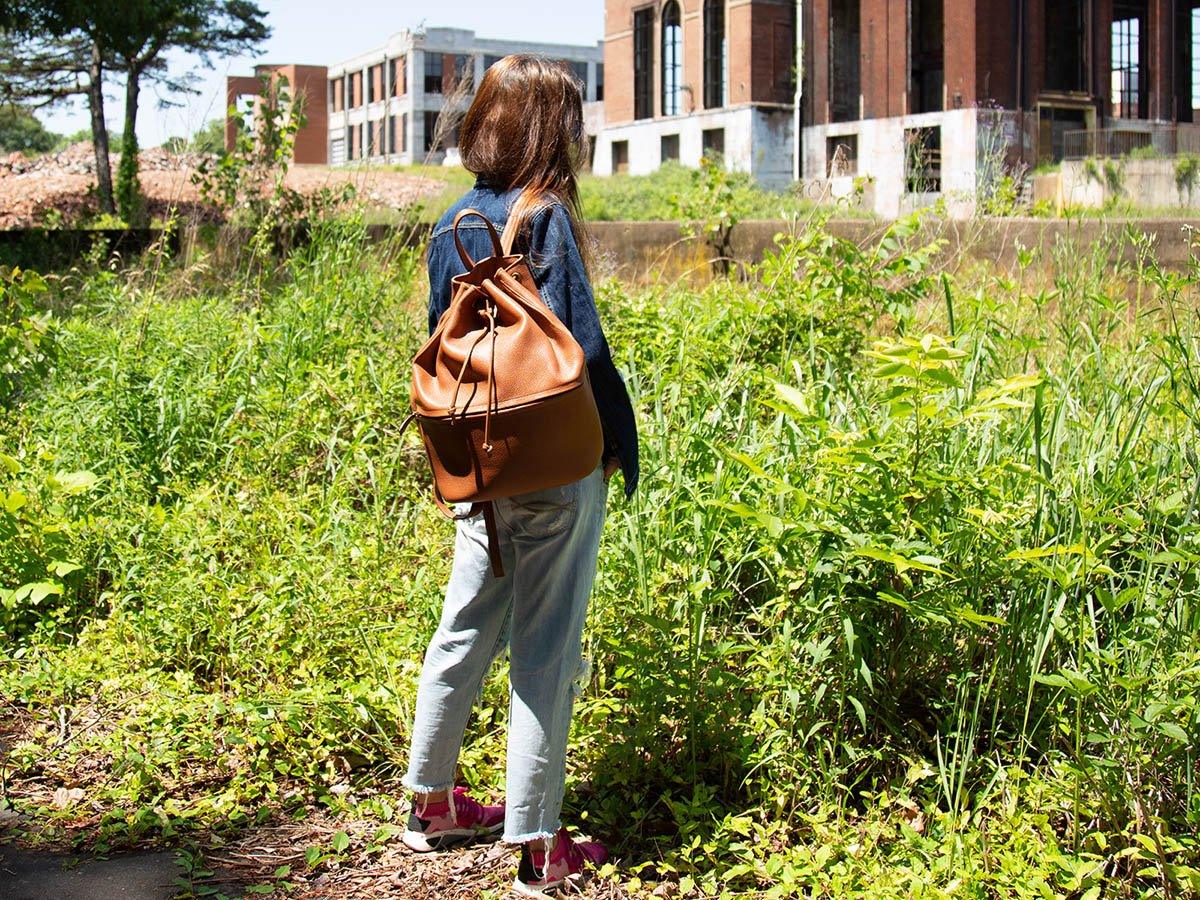 Large Leather Backpack Izzy Italian - Brown Backpack - olpr.