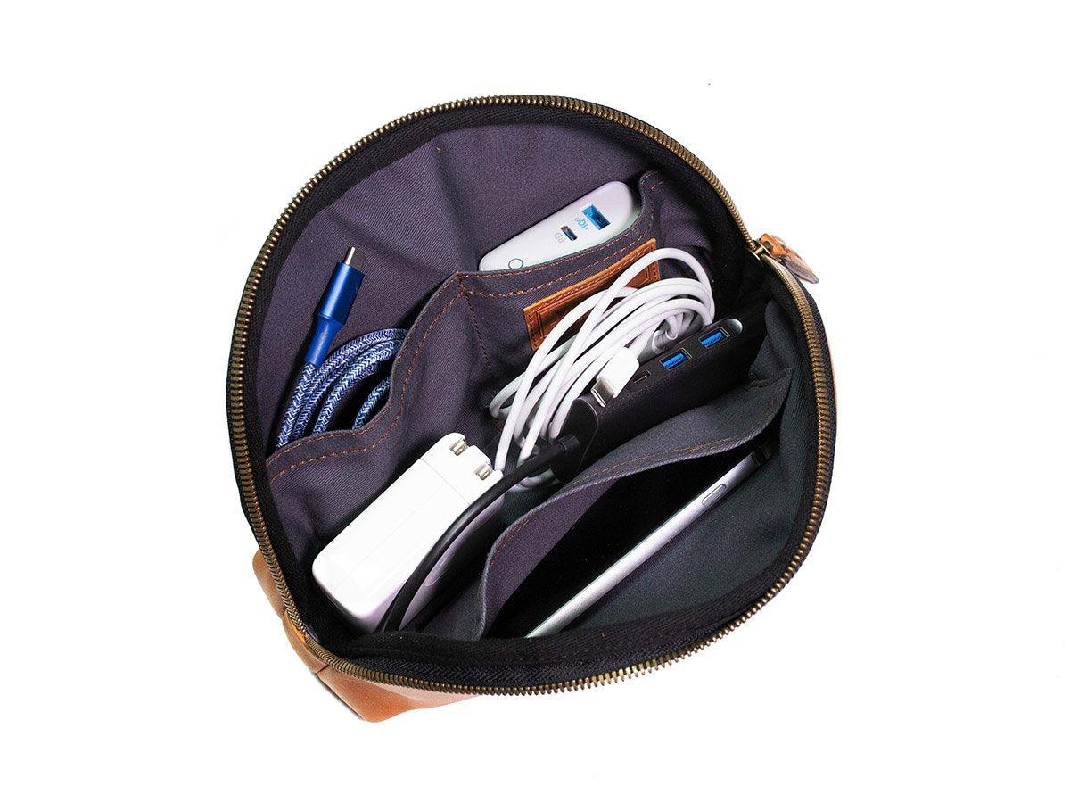 Milwaukee Leather Zipper Pouch - Navy Toiletry Bag - olpr.